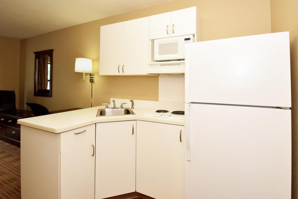 Extended Stay America Suites - Los Angeles - Torrance Harborgate Way Carson Bagian luar foto